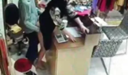 دختر ارتش لینک کانال یا گروه سکسی به یک فرمانده زیبا واژن می دهد