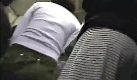 بلوند محکم کار می کند و از لینکگروهسکسی نفوذ مضاعف برخوردار است